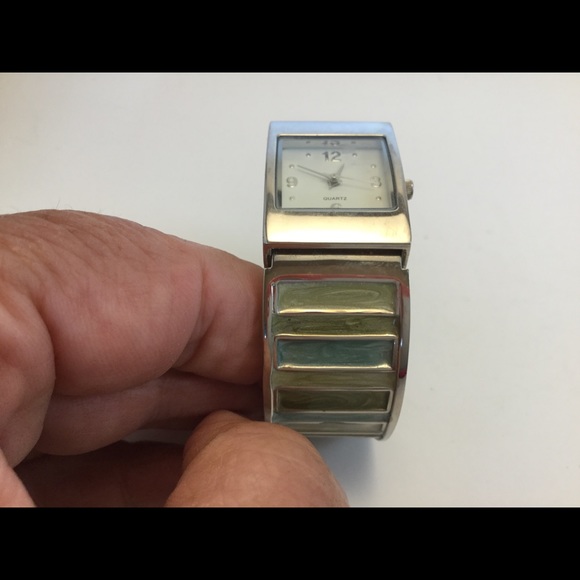 Quartz Wristwatch With Multi Colored Stone Band - Picture 5 of 5